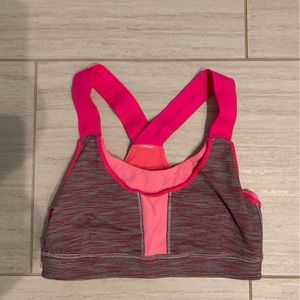 LuluLemon size 4 sports bra